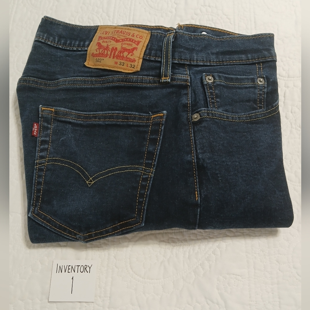 Levi's 502 Jeans